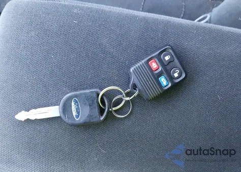 2002 Ford Taurus Ses z USA, uszkodzony, nr VIN 1FAFP55212A226046